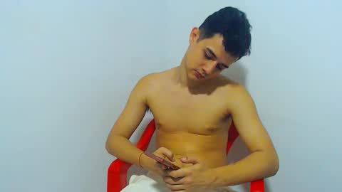 Snapshot of adam_hot11 chatting on 1, 3, 2025 adam hot11 online show from 1, 3, 2025