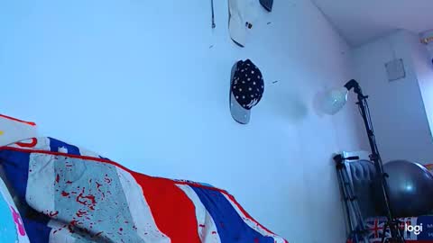 Snapshot of adam_hot11 chatting on 15, 11, 2025 adam hot11 online show from 15, 11, 2025