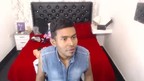 adam_morgan2 online show from 20, 9, 2025