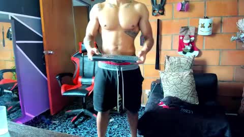 Adam Valencia online show from 3, 2, 2025