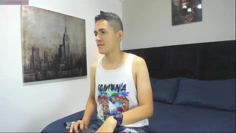 adam_walker_1 online show from 4, 4, 2026