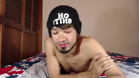 instagram  adam x256 online show from 24, 1, 2025