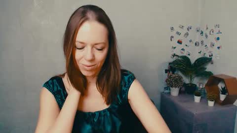 adamais_ online show from 14, 11, 2025