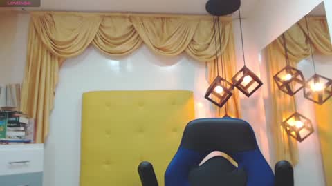 Adam online show from 27, 1, 2025