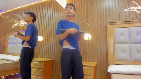 Adams Bobby online show from 12, 3, 2026