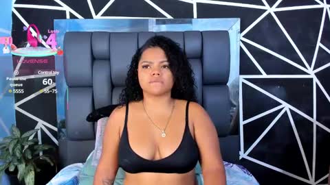 Cloe Adams  online show from 1, 3, 2025