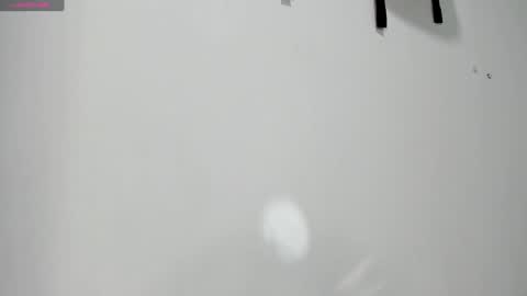 ADAMS Y NIKI online show from 21, 1, 2025