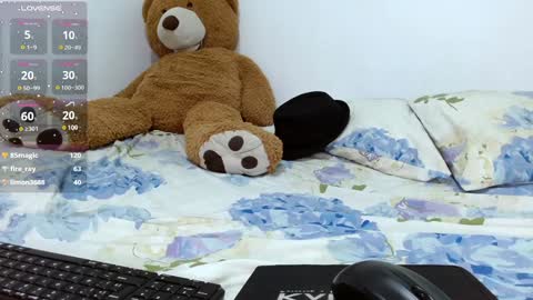 ADAMS Y NIKI online show from 23, 1, 2025