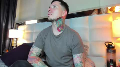 Snapshot of adamtatts chatting on 16, 10, 2025 Adam online show from 16, 10, 2025