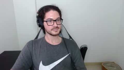 Snapshot of adamussutekh chatting on 12, 2, 2025 Adam online show from 12, 2, 2025