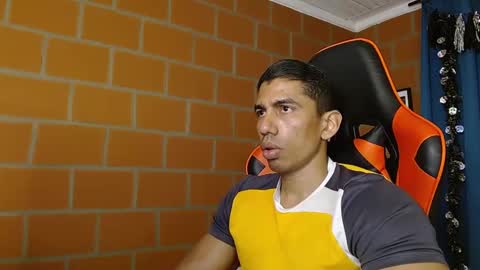 Adan Sin online show from 24, 1, 2025