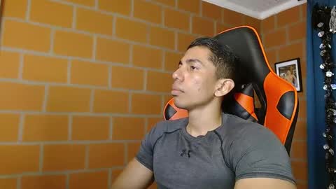 Adan Sin online show from 1, 3, 2025