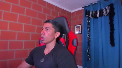 Adan Sin online show from 7, 3, 2025