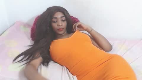 Adara Cooper online show from 20, 10, 2025