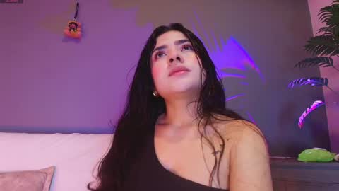 Snapshot of adara_johnson_ chatting on 23, 4, 2026 Adara Johnson online show from 23, 4, 2026