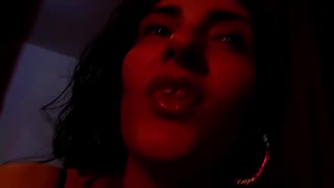 Snapshot of addicted2uts chatting on 8, 1, 2025 amy online show from 8, 1, 2025