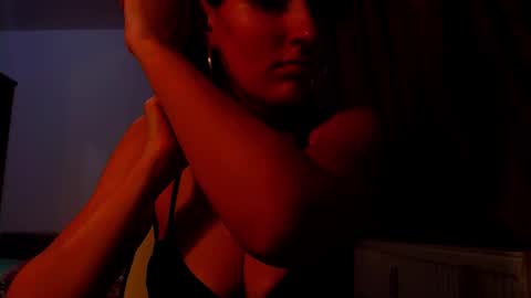 Snapshot of addicted2uts chatting on 27, 1, 2025 amy online show from 27, 1, 2025