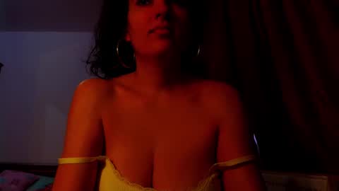 Snapshot of addicted2uts chatting on 2, 2, 2025 amy online show from 2, 2, 2025