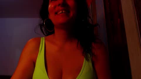 Snapshot of addicted2uts chatting on 26, 9, 2025 amy online show from 26, 9, 2025