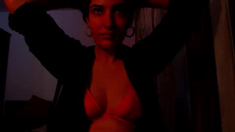 Snapshot of addicted2uts chatting on 10, 10, 2025 amy online show from 10, 10, 2025