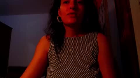 Snapshot of addicted2uts chatting on 24, 10, 2025 amy online show from 24, 10, 2025