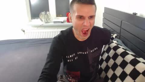 Snapshot of addictedgammer chatting on 6, 10, 2025 addictedgammer online show from 6, 10, 2025