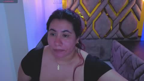 Snapshot of addy__02 chatting on 4, 12, 2025 addy__02 online show from 4, 12, 2025