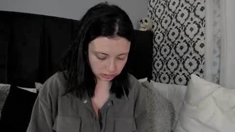 Snapshot of adeelinee chatting on 3, 7, 2026 Ade online show from 3, 7, 2026