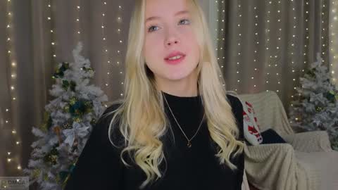 Snapshot of adele_armas chatting on 10, 1, 2025 Adele online show from 10, 1, 2025