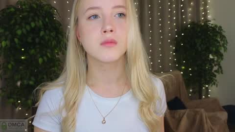 Snapshot of adele_armas chatting on 2, 2, 2025 Adele online show from 2, 2, 2025