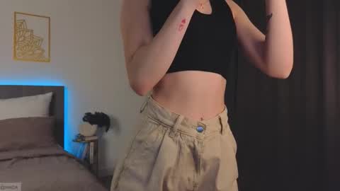 Snapshot of adele_armas chatting on 6, 11, 2025 Adele online show from 6, 11, 2025