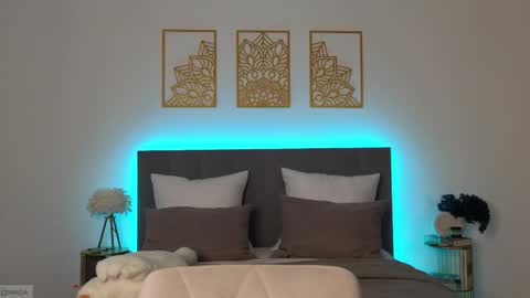 Snapshot of adele_armas chatting on 13, 12, 2025 Adele online show from 13, 12, 2025