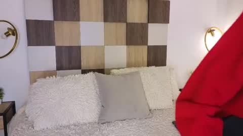 Andrea online show from 6, 3, 2025