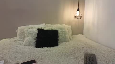 Andrea online show from 7, 3, 2025