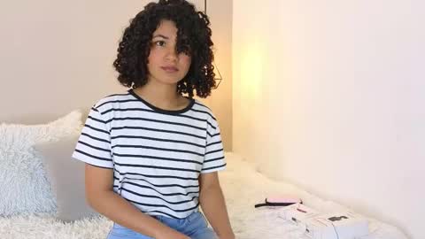 Andrea online show from 9, 3, 2025