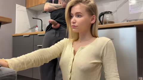 Adele Nick online show from 13, 4, 2026