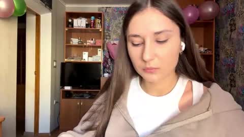 Poly online show from 20, 2, 2026