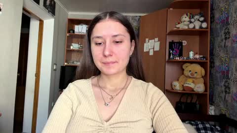 Poly online show from 1, 4, 2026