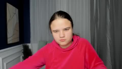 adelecruzz online show from 7, 1, 2026