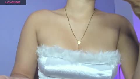 AdeleFoxx online show from 7, 12, 2024