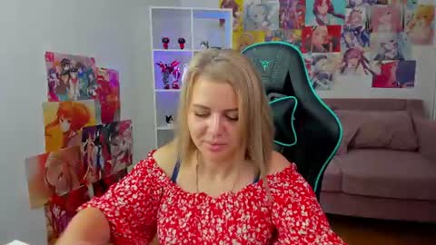 AdeleRavelle online show from 3, 7, 2026