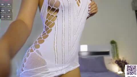 Snapshot of adelia_ntmu chatting on 7, 7, 2026 Adelia online show from 7, 7, 2026