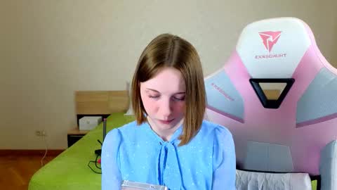 Adelina online show from 22, 2, 2026