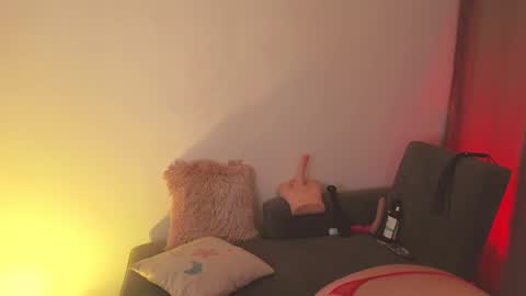 Snapshot of adelina_meilo chatting on 4, 12, 2024 YOUR QUEEN ---  online show from 4, 12, 2024