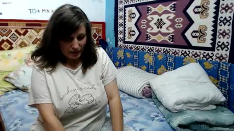 Snapshot of adelineblueeyes chatting on 3, 10, 2025 Larisa online show from 3, 10, 2025