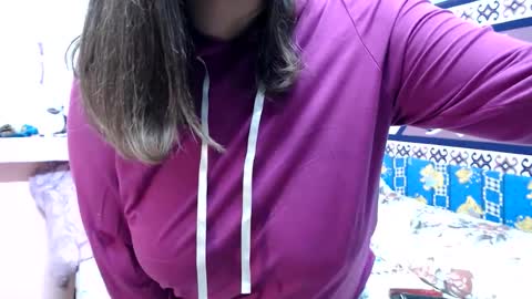 adelinemilf online show from 17, 2, 2026