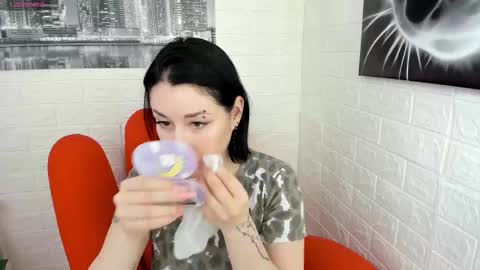 Adel online show from 21, 2, 2025