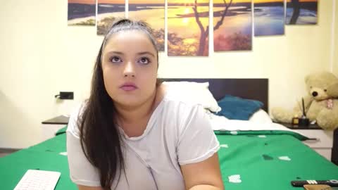 Snapshot of adellineee chatting on 1, 11, 2025 Adellineee online show from 1, 11, 2025