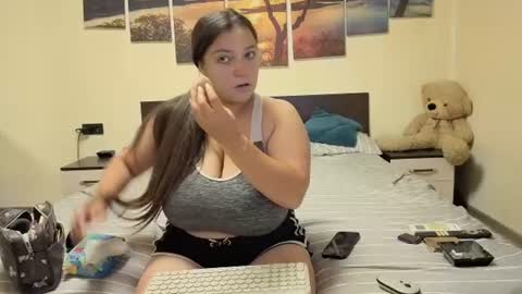 Snapshot of adellineee chatting on 10, 7, 2026 Adellineee online show from 10, 7, 2026
