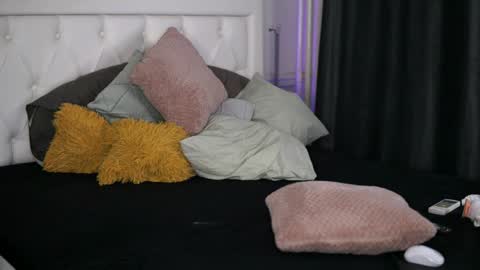 Snapshot of adelyn_chase chatting on 28, 12, 2024 Adelyn online show from 28, 12, 2024